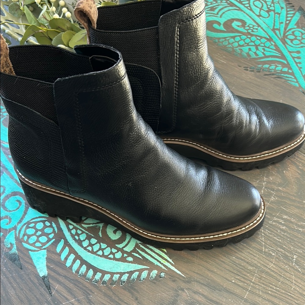 Dolce Vita Black Ankle Booties with Elastic Panels